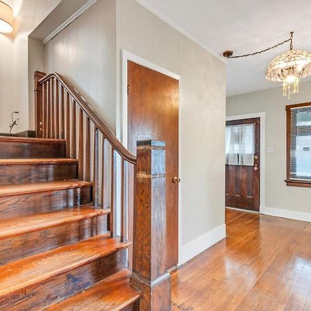 "New Listing" Spacious 3 Bedroom Large Home Close To Downtown, Oakland, & East Liberty! Home Pittsburgh Exterior foto